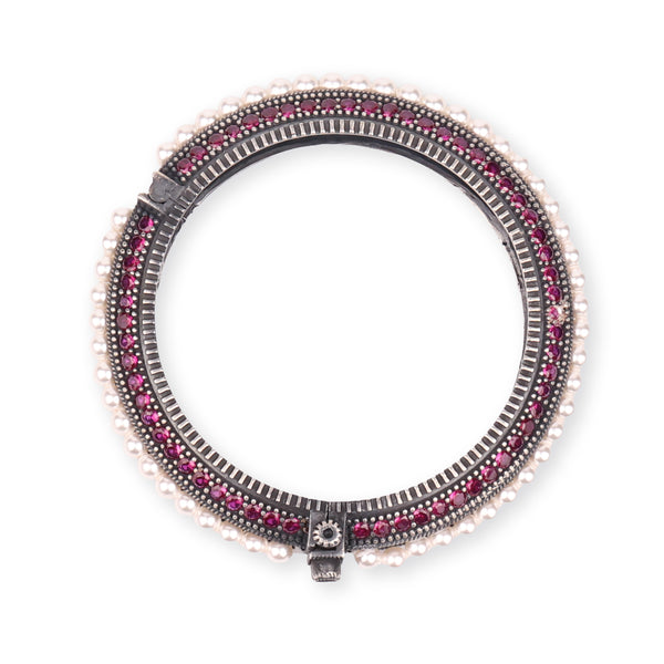 Oxidised Silver Openable Pearl Toda with Pink Stones