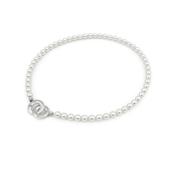 White pearl beaded necklace with silver clasp