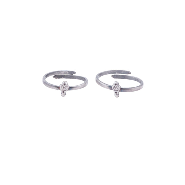Tiny Silver Adjustable Leaf Toe Ring