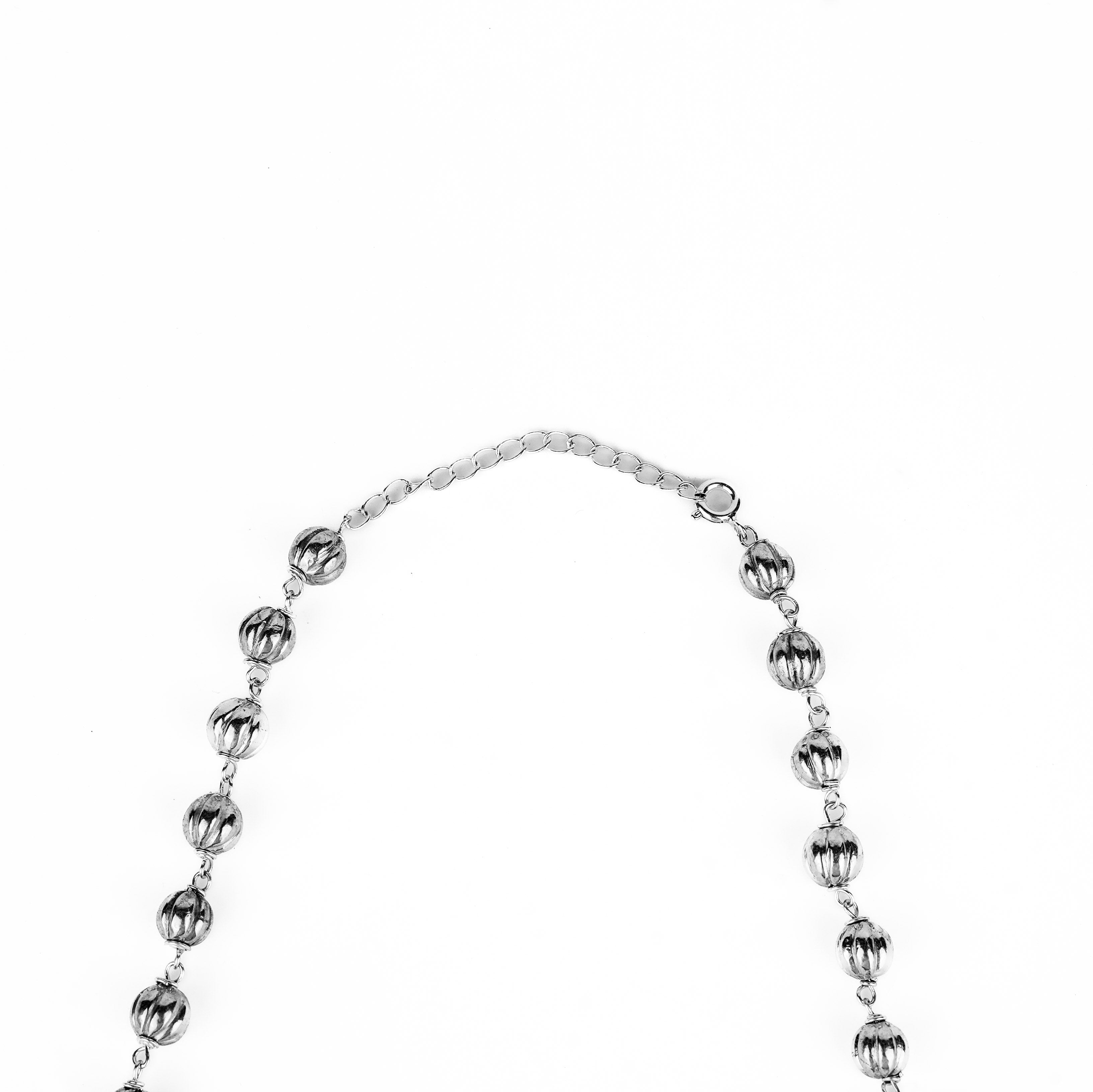 Silver Bead Ganthan Necklace close-up
