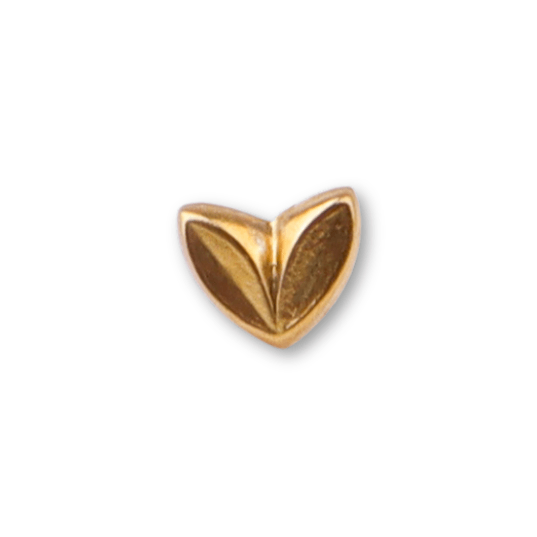 Gold-plated tiny heart nose pin