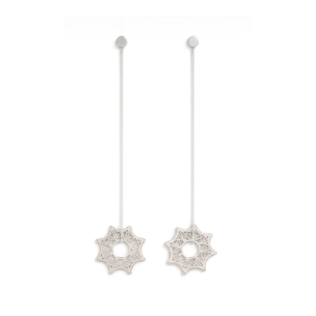 Silver Snowflake Filigree Dangler Earring