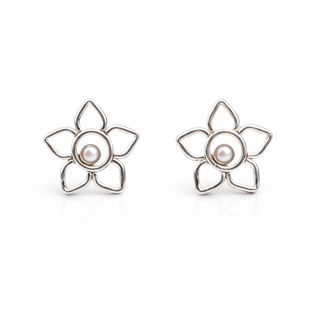 Silver flower and pearl earrings