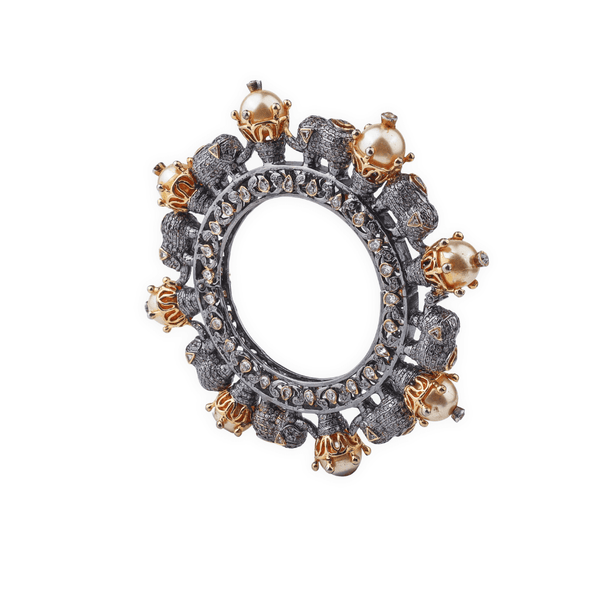 22K Gold-Plated Fashion Bangle (Single) front view featuring an elegant design and premium gold-plated finish