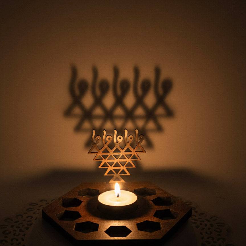 Silver Saraswati Shadow Diya with shadow projection