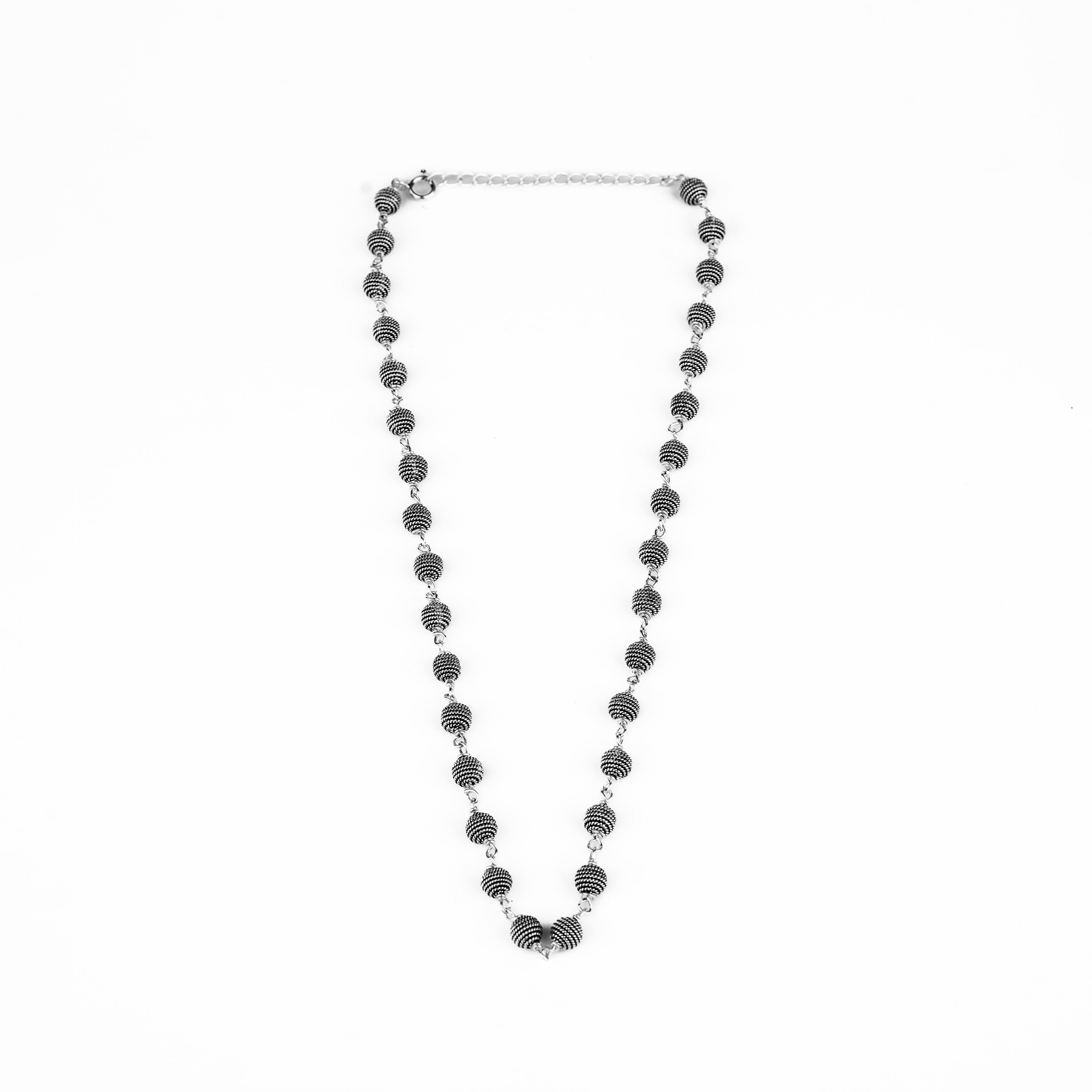 Silver Carved Bead Ganthan necklace