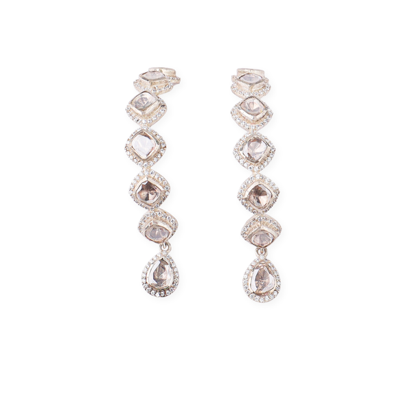 Elegant earrings with moissanite stones and intricate design