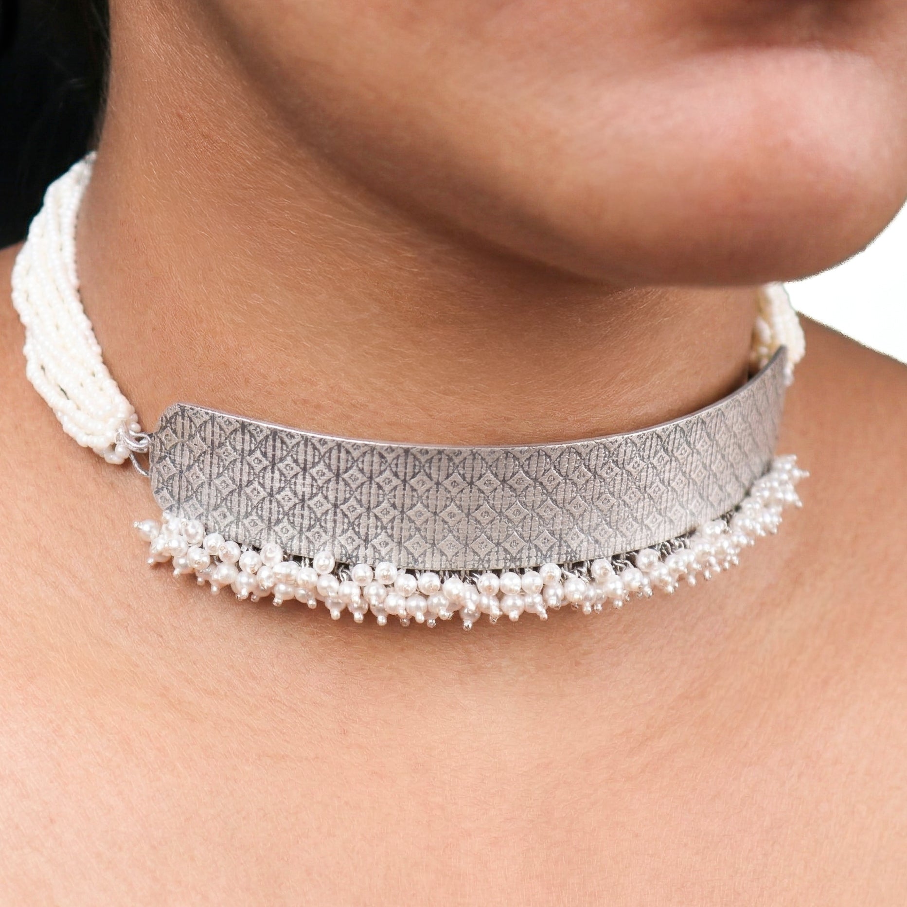 Nakshi Choker Set with Pearls