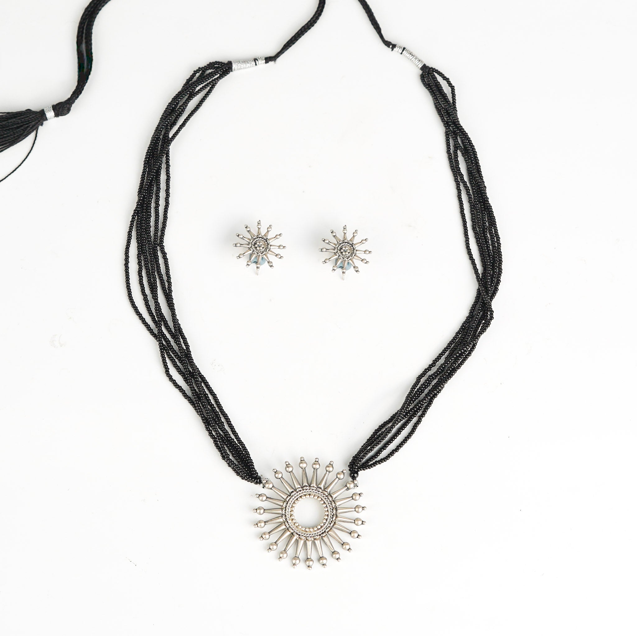 Tejaswi Surya Mangalsutra