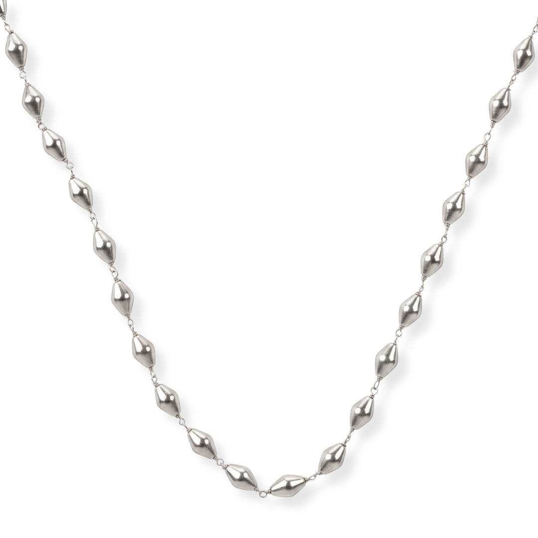 Dholki Bead Ganthan Necklace – Long front view featuring an elegant traditional design with distinctive dholki beads and a graceful, long silhouette