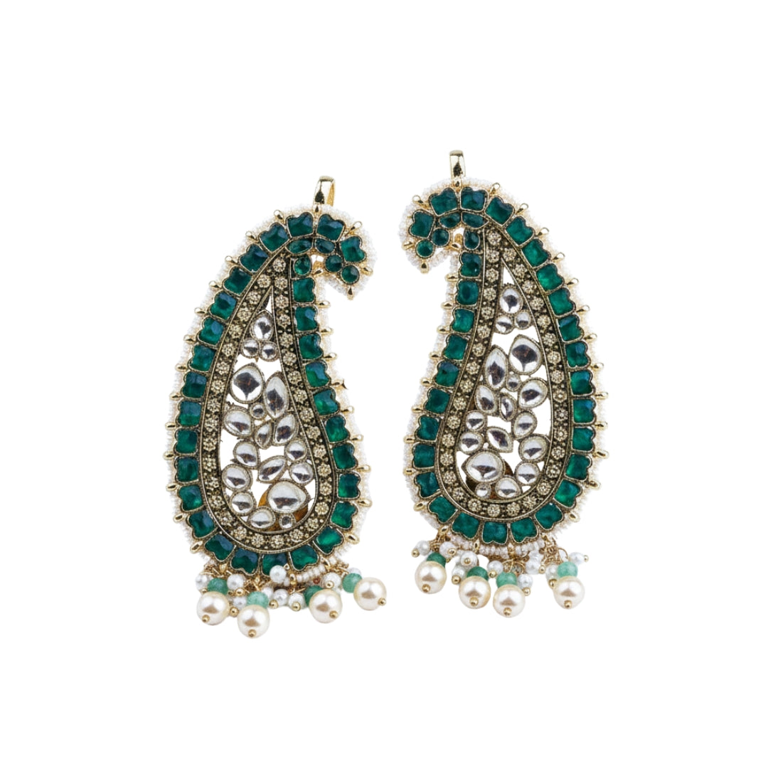 22K Gold-Plated Fashion Earcuff front view featuring an elegant design and premium gold-plated finish