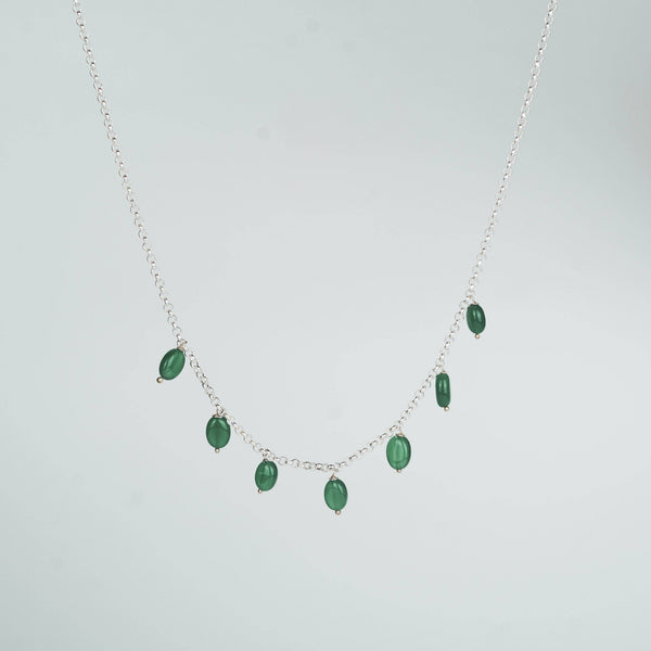Model wearing Silver Green Onyx Chain for everyday styling