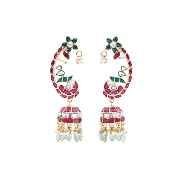 22K gold-plated fashion earcuff front view featuring an elegant design and premium gold-plated finish