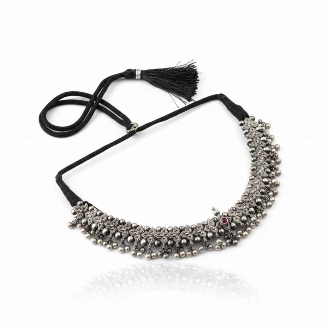 Belpaantik : Silver Oxidised Finish