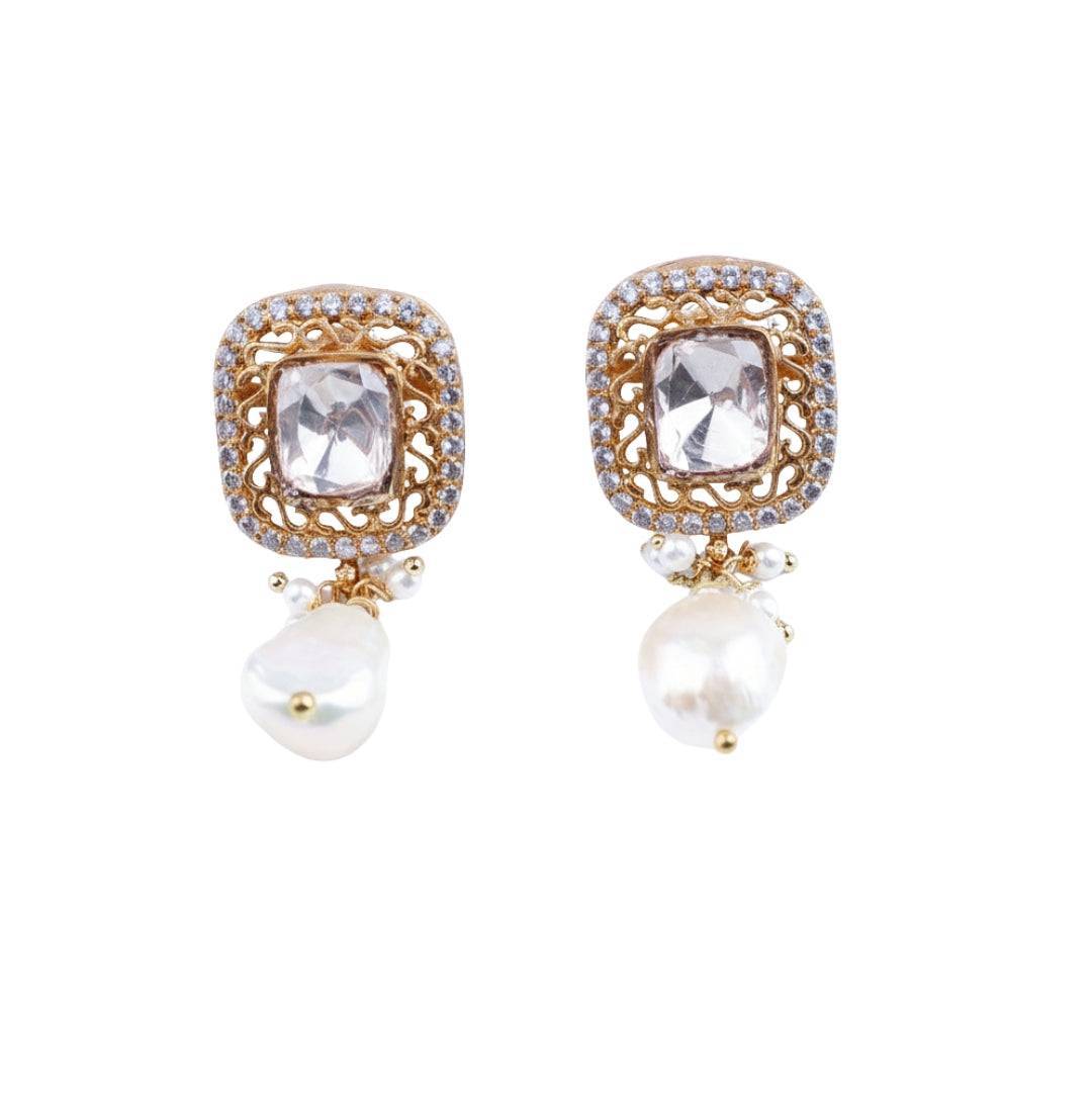 22K gold-plated fashion earring front view featuring an elegant design and premium 22K gold-plated finish