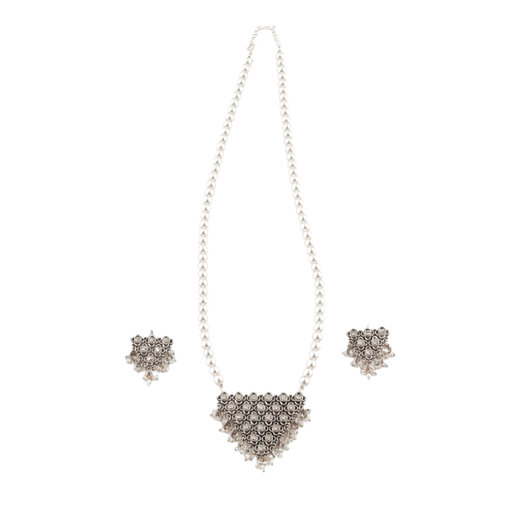 Silver Pyramid Pearl Necklace Set with Earrings