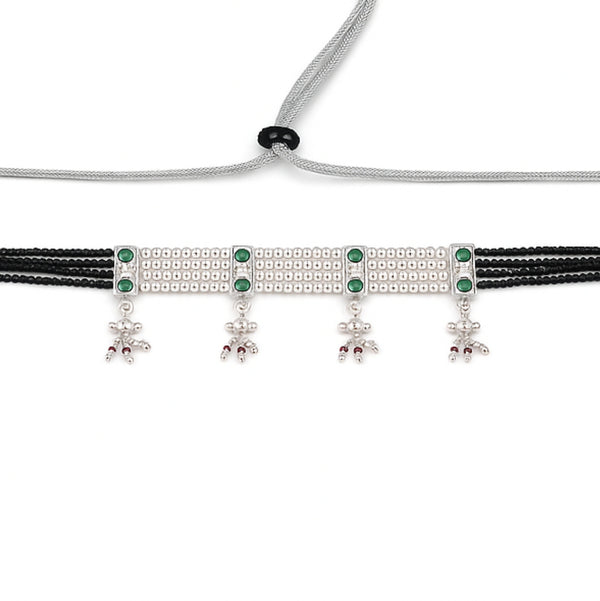Angled side view of Silvers Chinchapeti Mangalsutra
