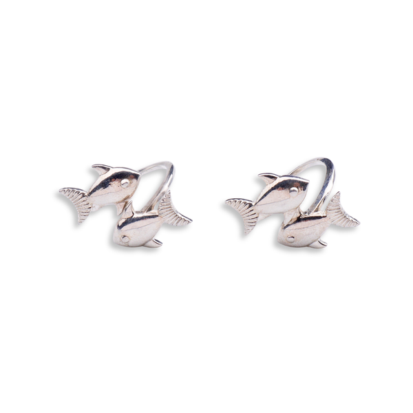 Silver Motif Fish Toering
