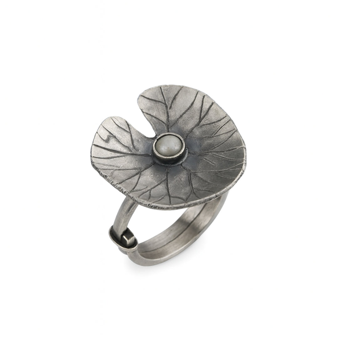 Silver leaf ring with pearl accent, adjustable jewelry