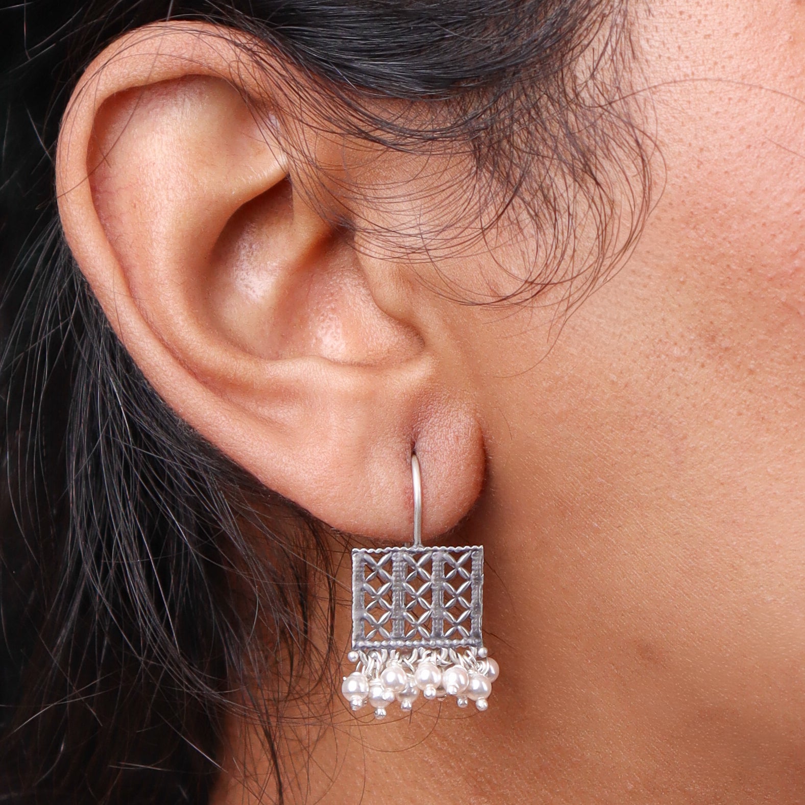 Filigree Choker Set with Pearls