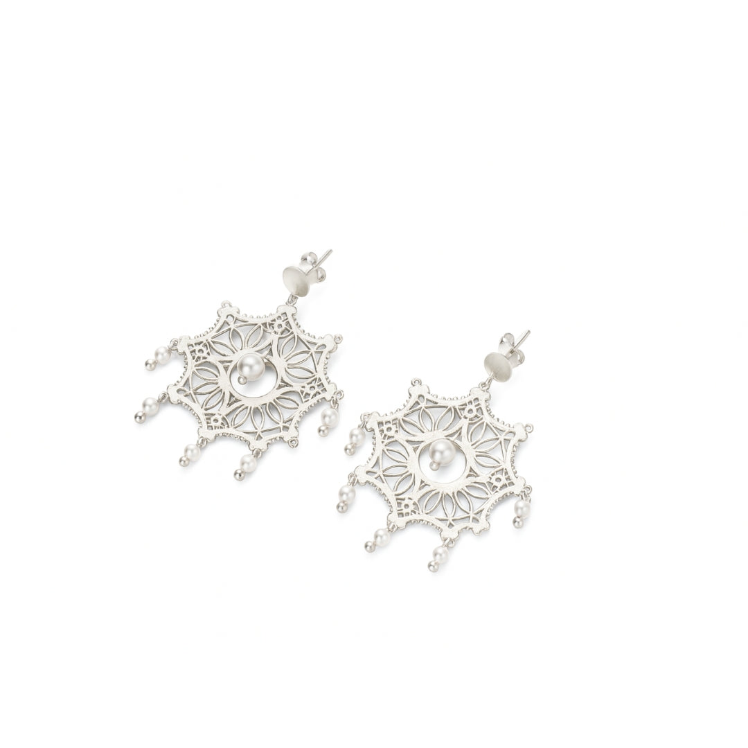 Silver Snowflake Filigree Earrings