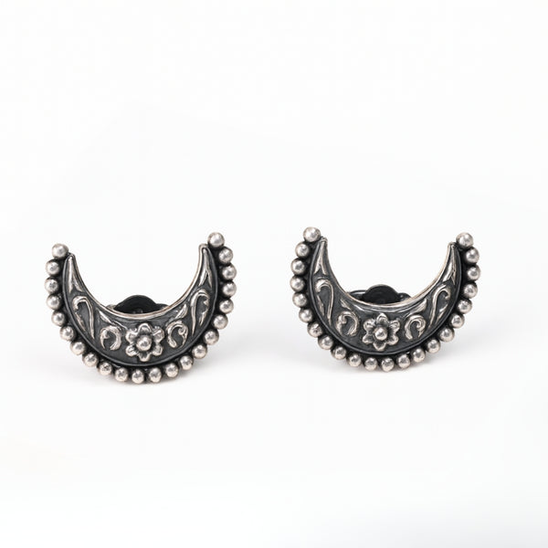 Silver Chandrakor Earrings