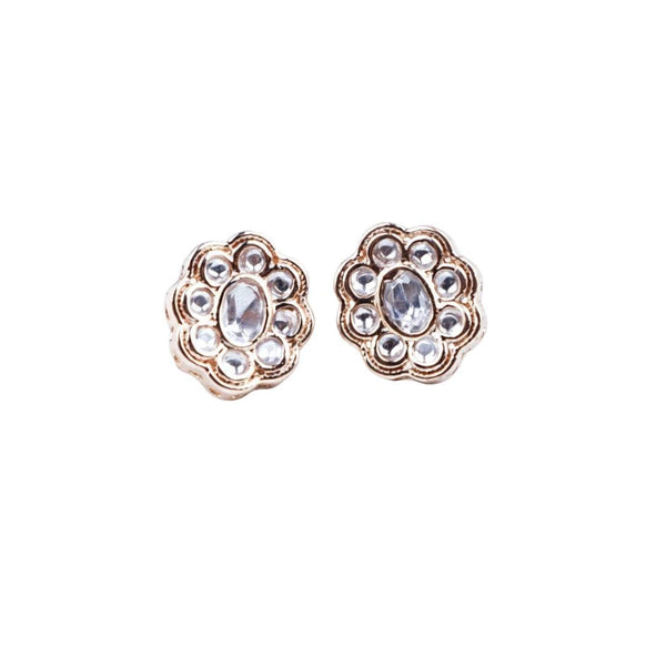 22K gold-plated fashion earring front view featuring an elegant design and premium 22K gold-plated finish