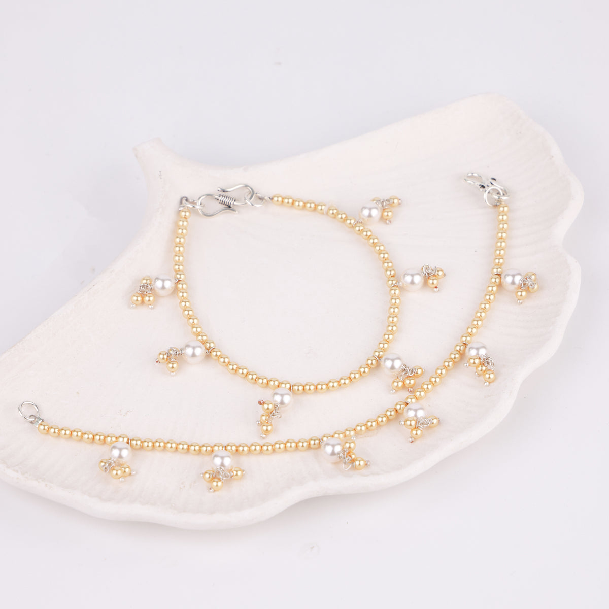 Golden and White Pearl Silver Vel (Project Handmade)