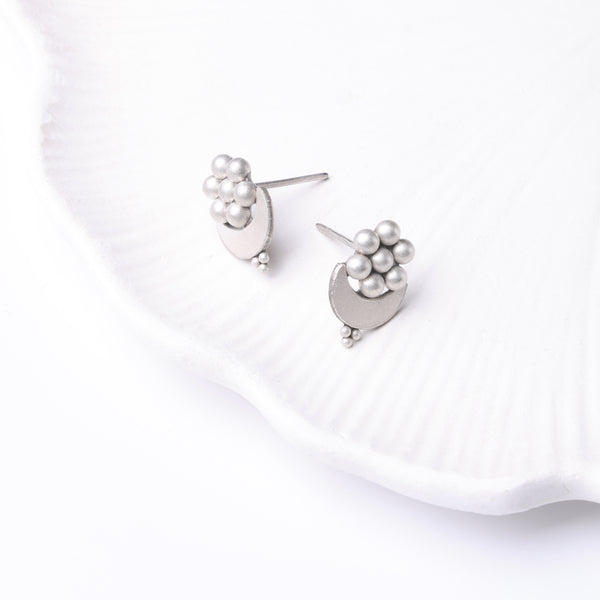 Oxidised Silver Kudi Chandra Stud Earrings