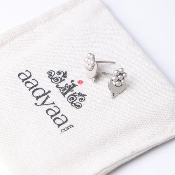 Oxidised Silver Kudi Chandra Stud Earrings
