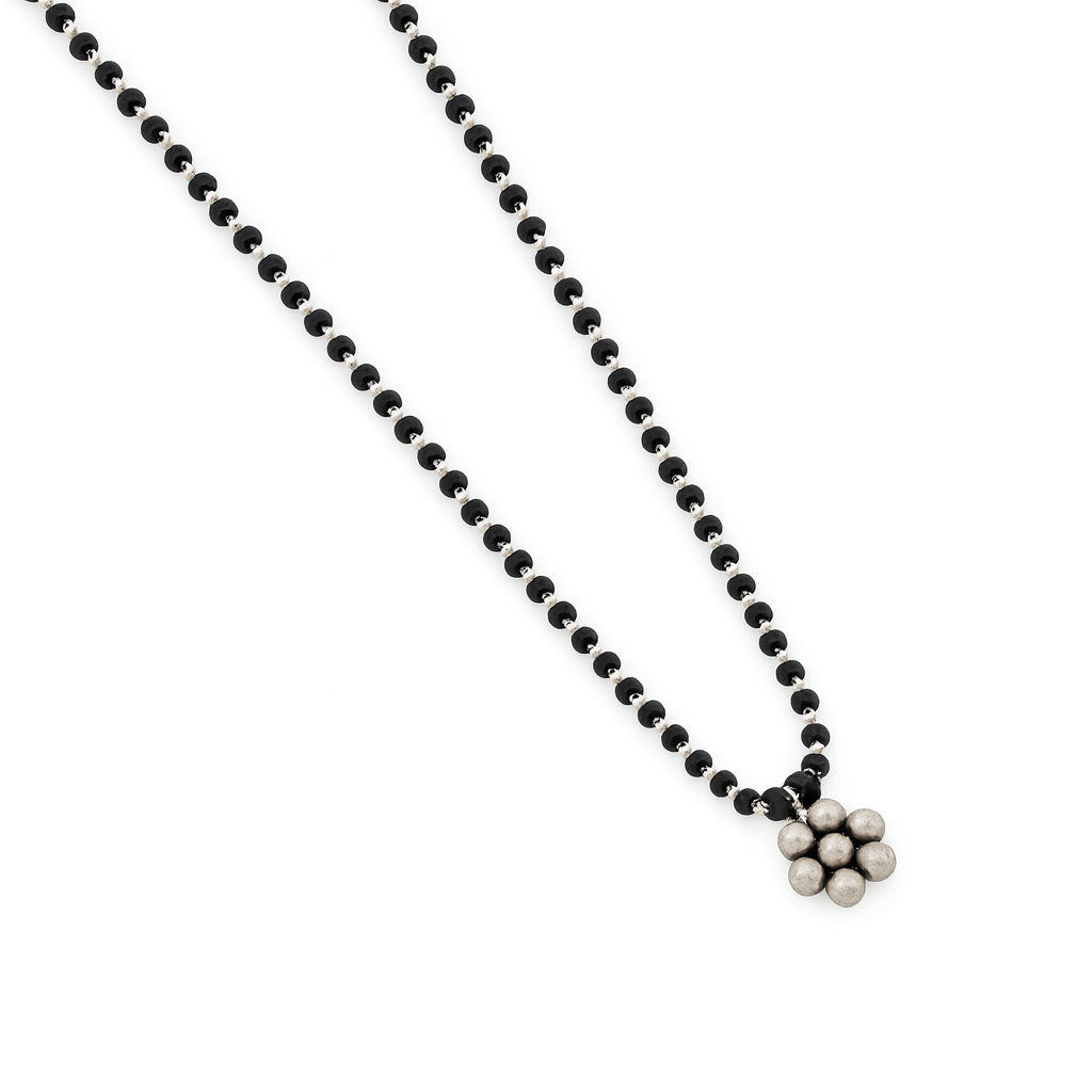 Silver Charm Mangalsutra : Kudi