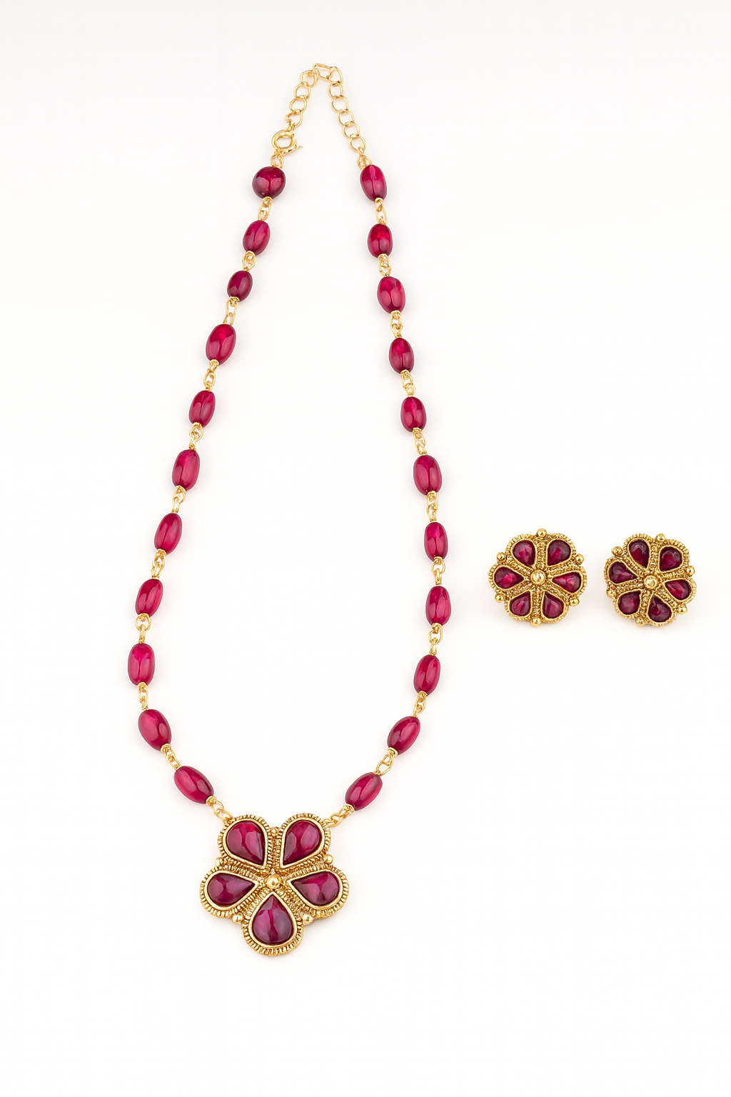 Gold plated pendant set with ruby