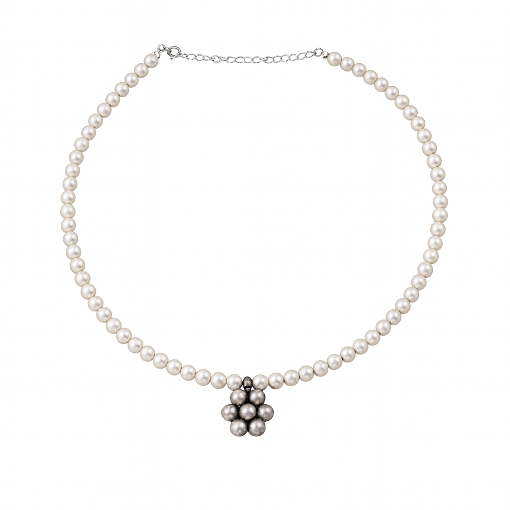 Kudi necklace with pearls