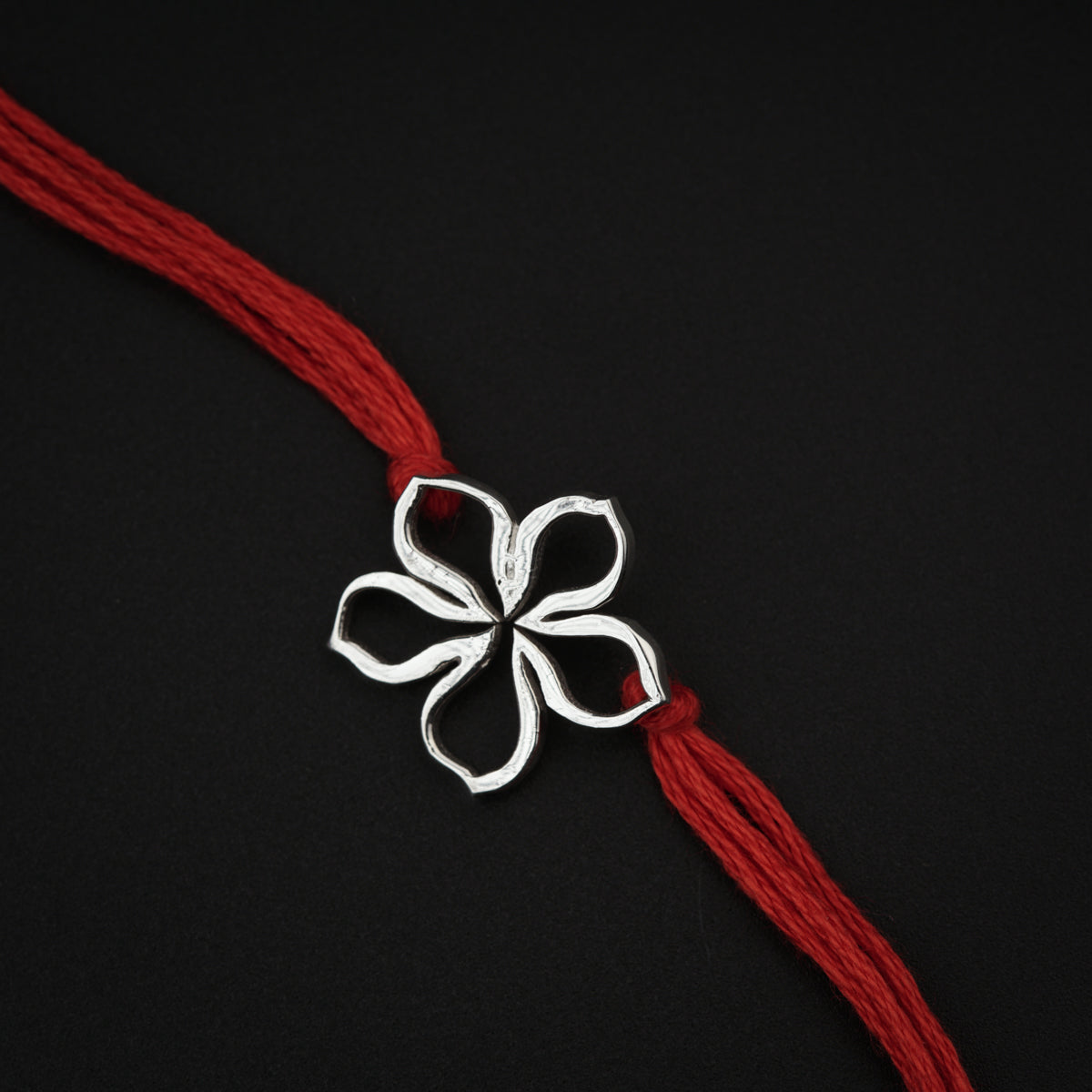Handmade Silver Rakhi: Sadafuli