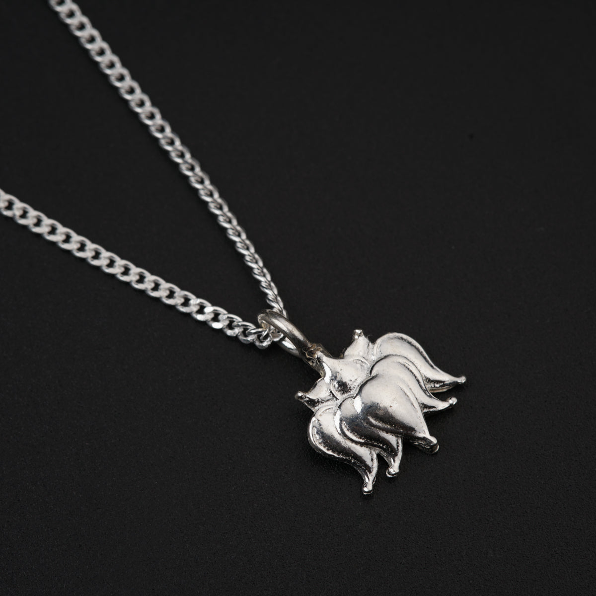 Daily Wear Silver Shiny Lotus Necklace