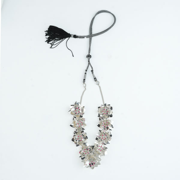 Silver Kamal (Lotus) Haar – Small