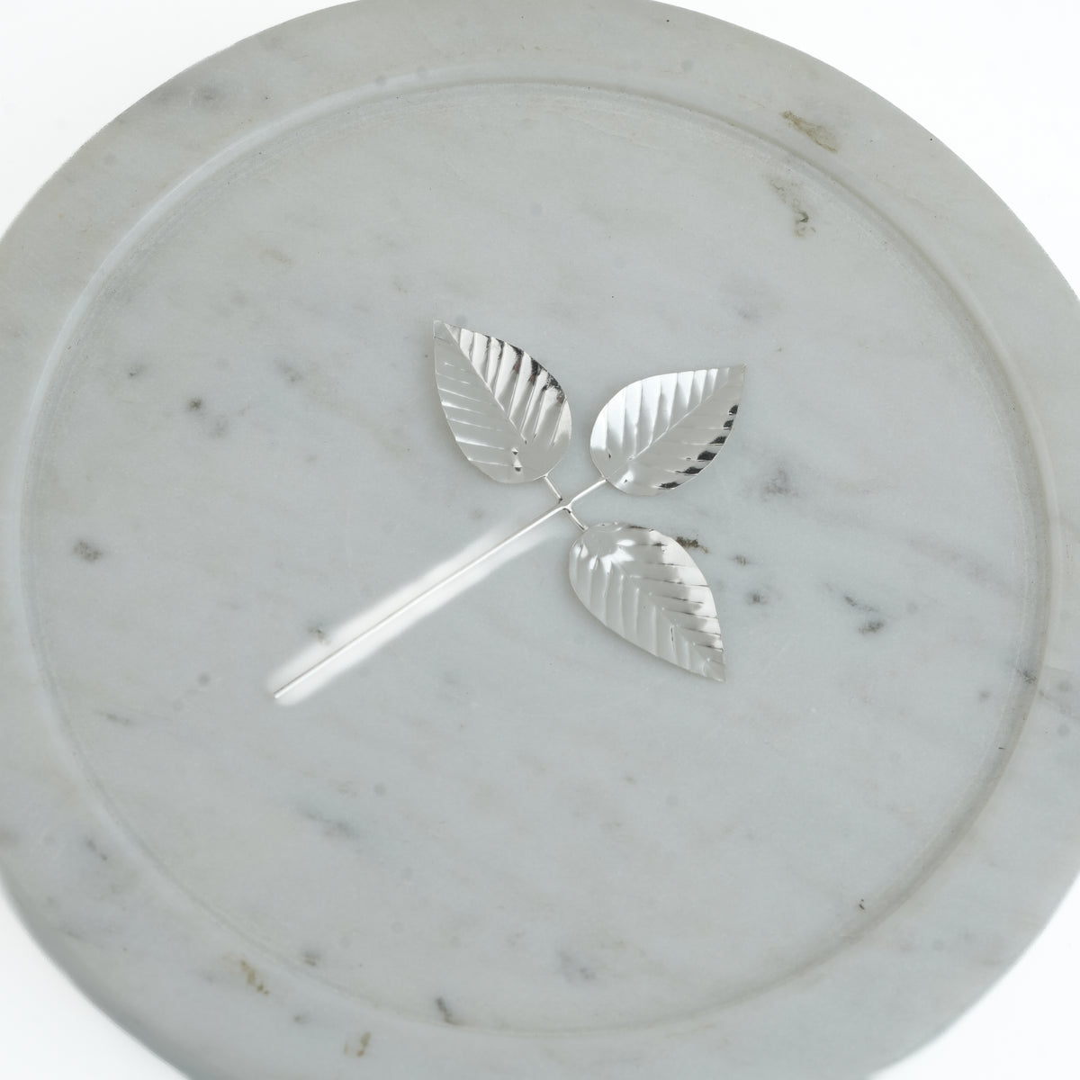 Silver Bilva Leaf (Belpaan)