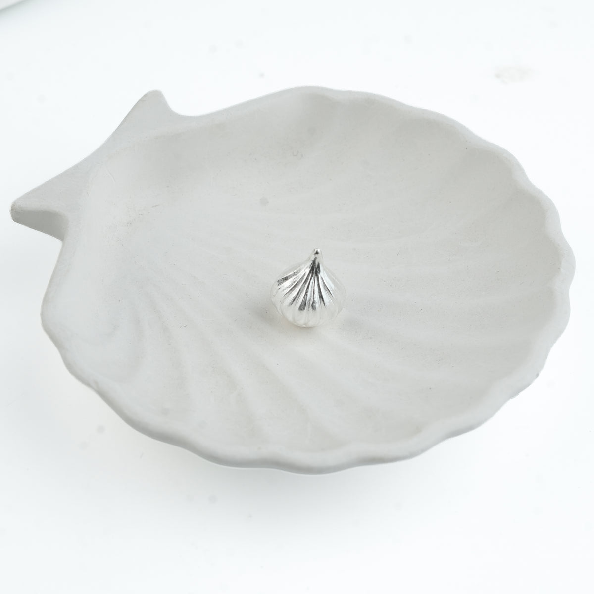 Silver Modak – Extra Small