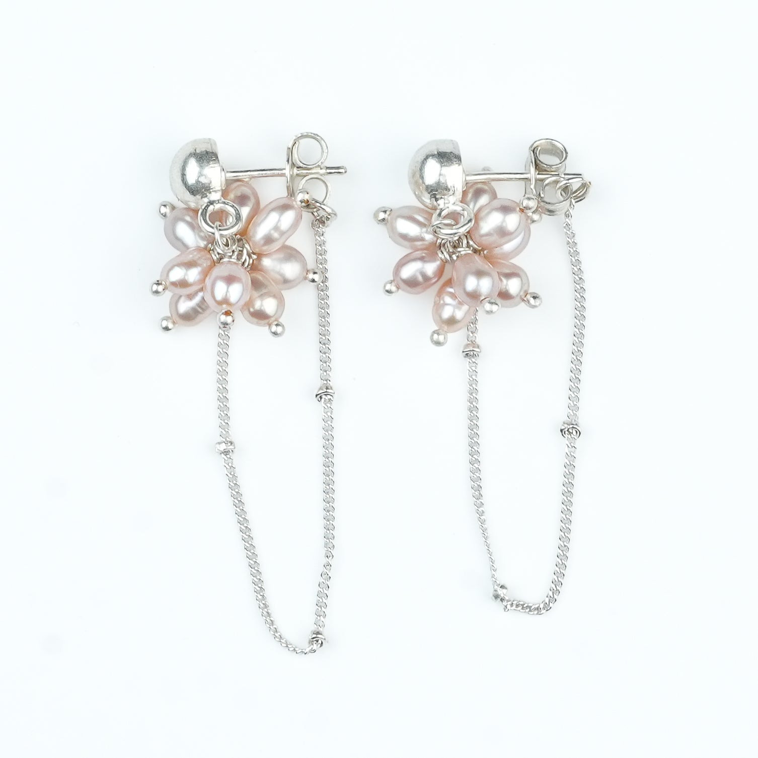Rice Pearl Bunch Trinket Earring (Project Handmade)