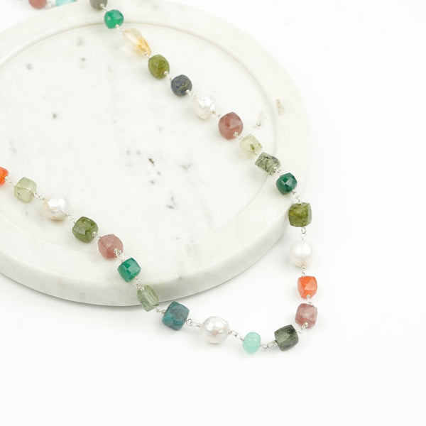 Multicolour Stone Ganthan Necklace with Baroque Pearls – 26 Inches