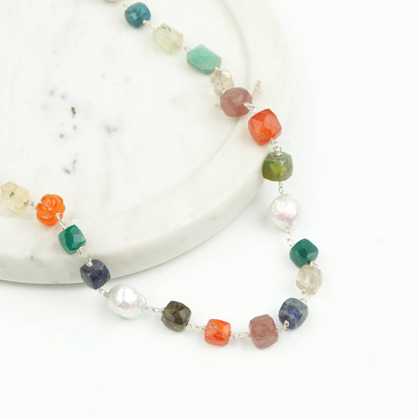 Multicolour Stone Ganthan Necklace with Baroque Pearls – 20 Inches