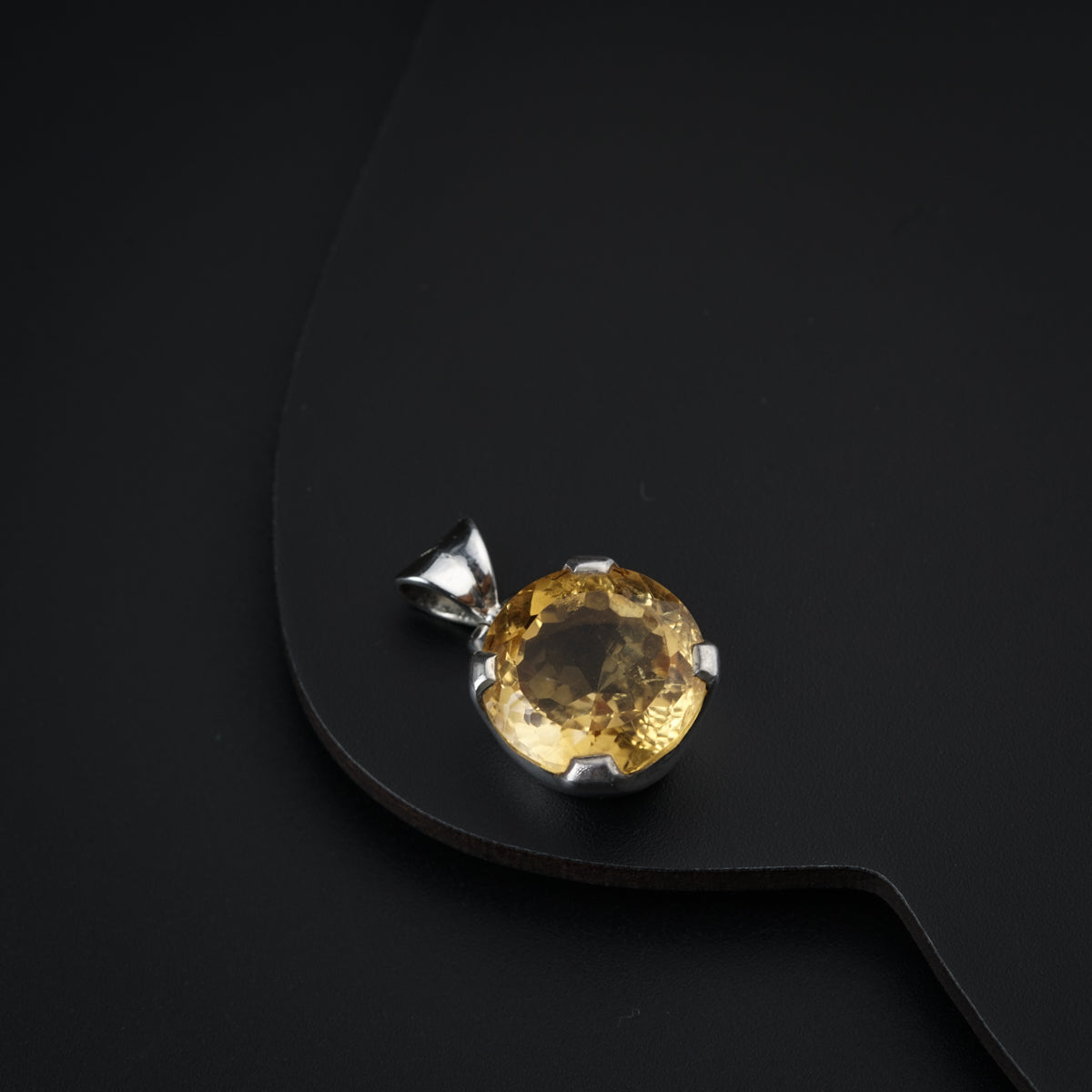 Silver Pendant with Citrine Faceted Stone