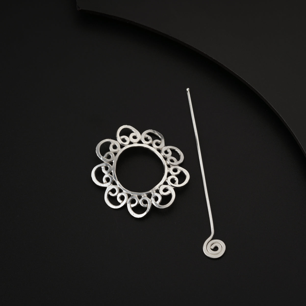 Gopadma Hairpin