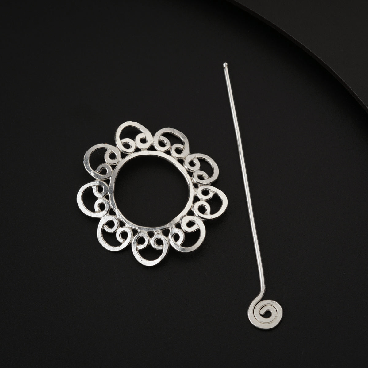 Gopadma Hairpin