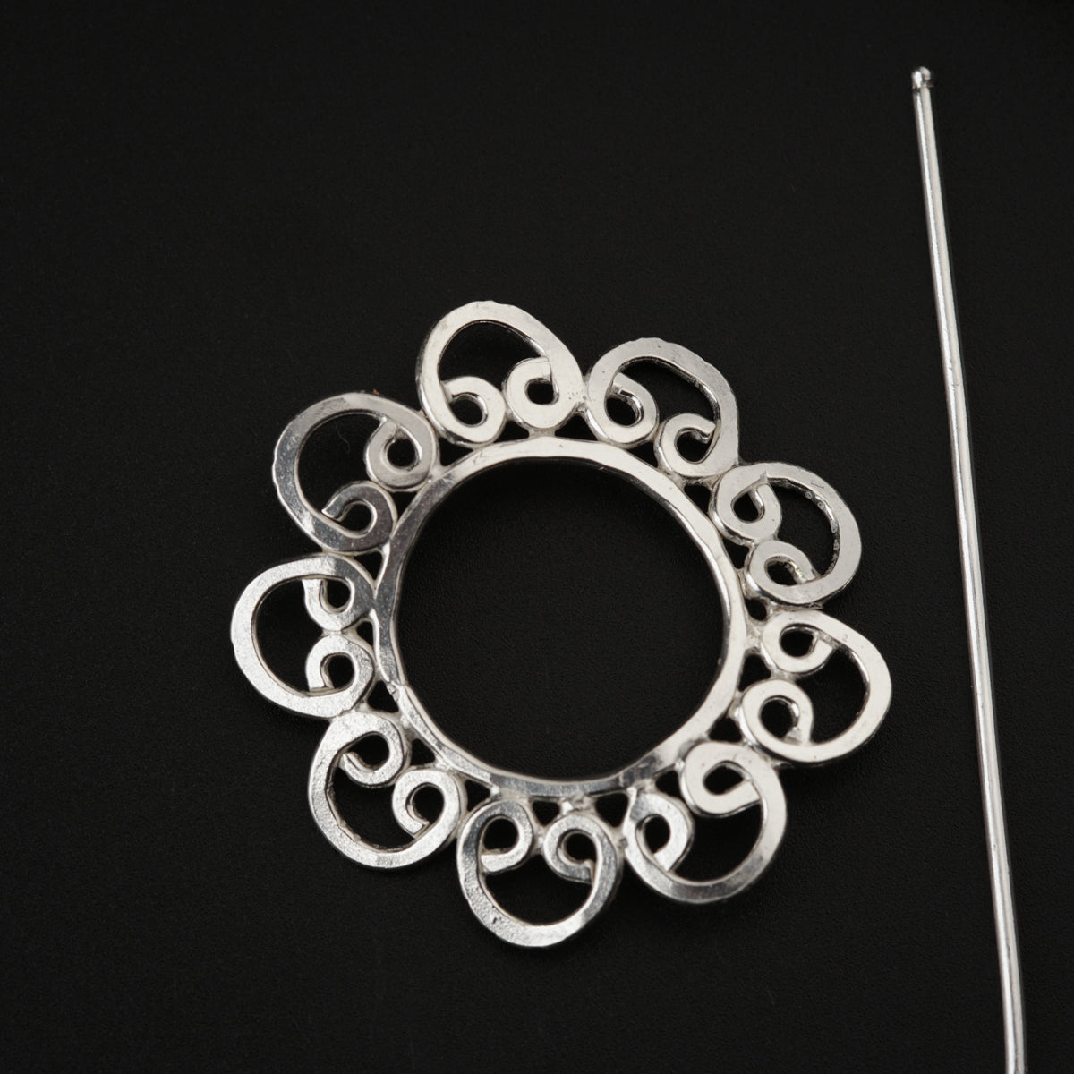 Gopadma Hairpin