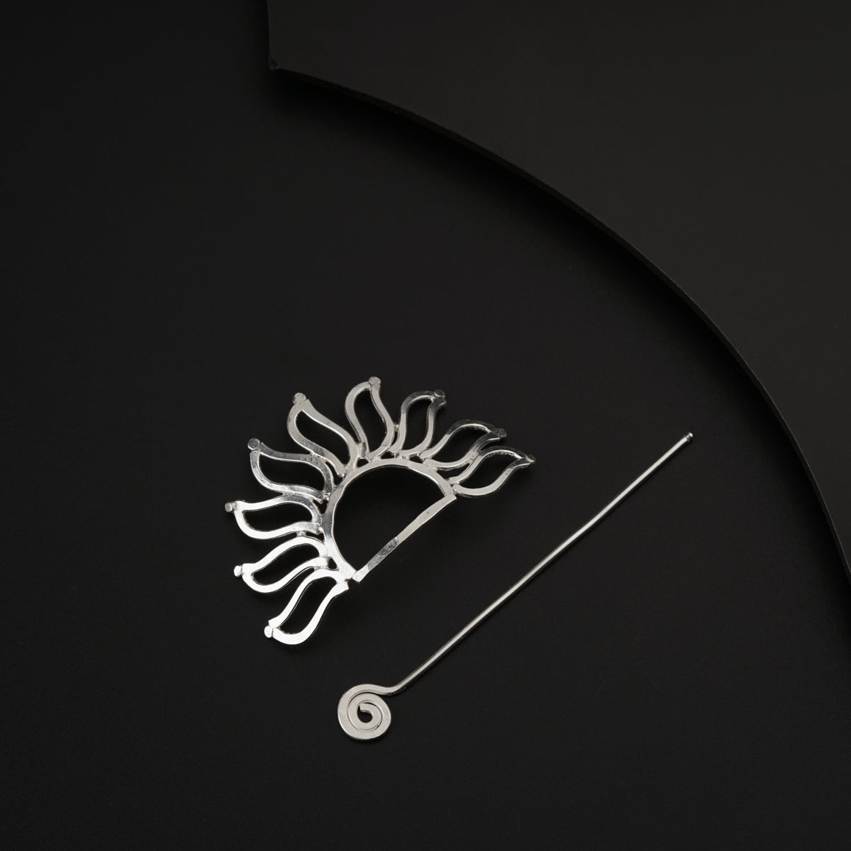 Sun Hairpin