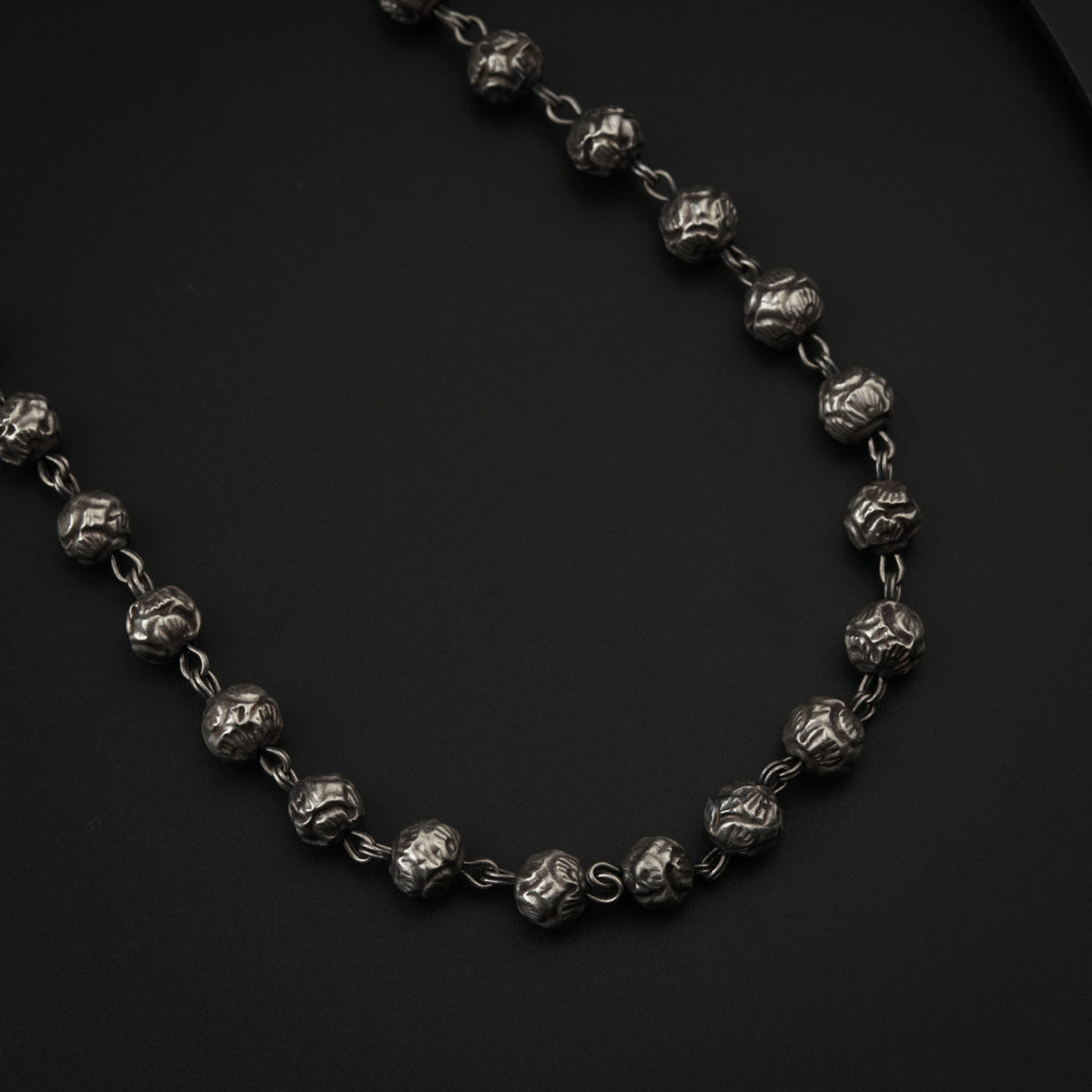 One Layer Silver Mohanmaal