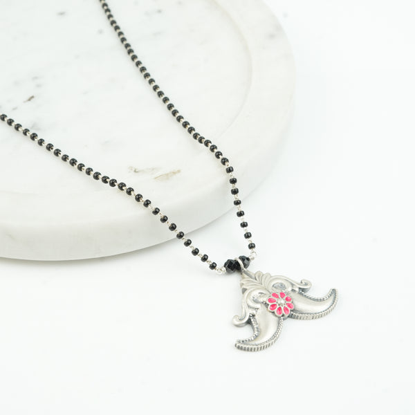 Wagnakh Mangalsutra