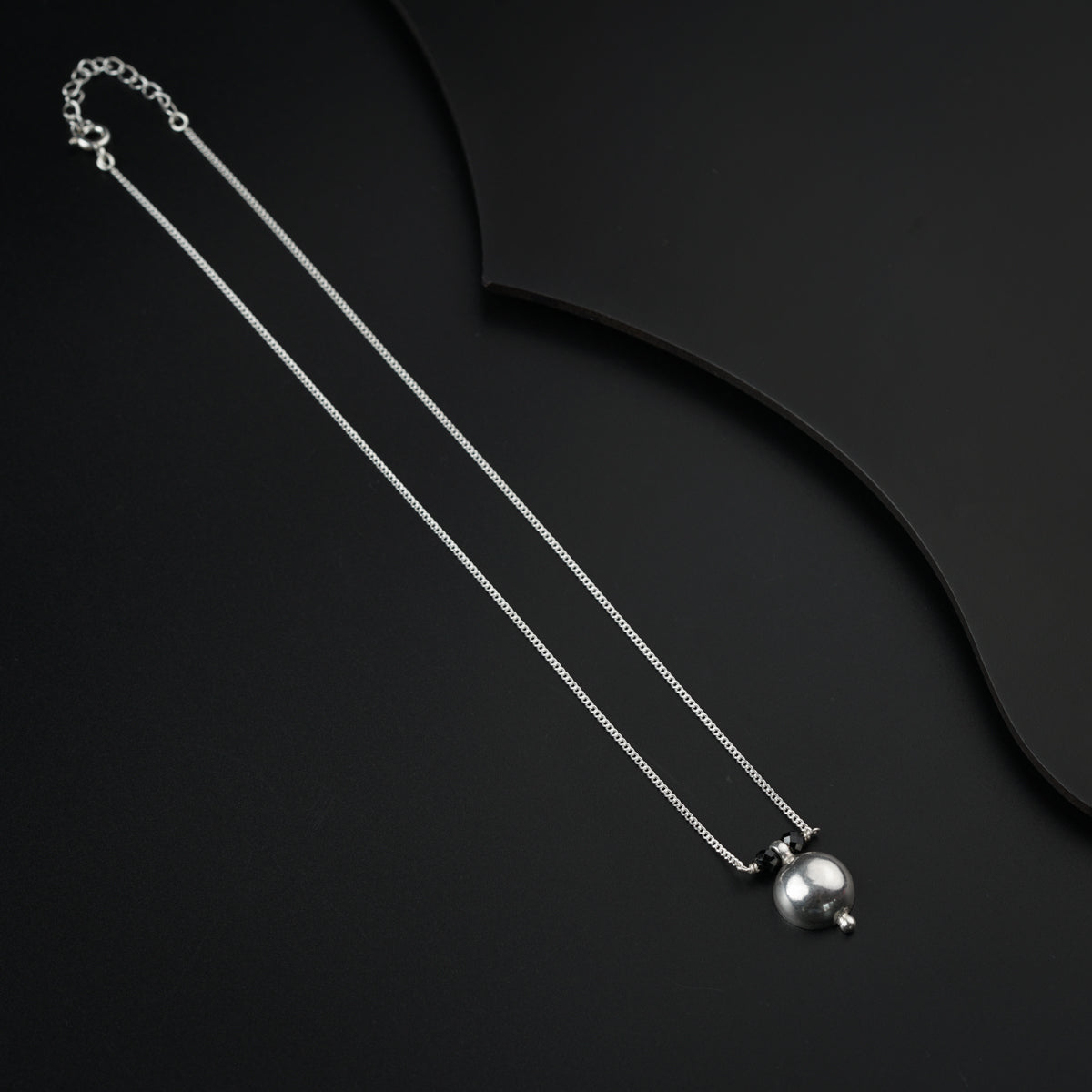 Silver Single Vatee Mangalsutra