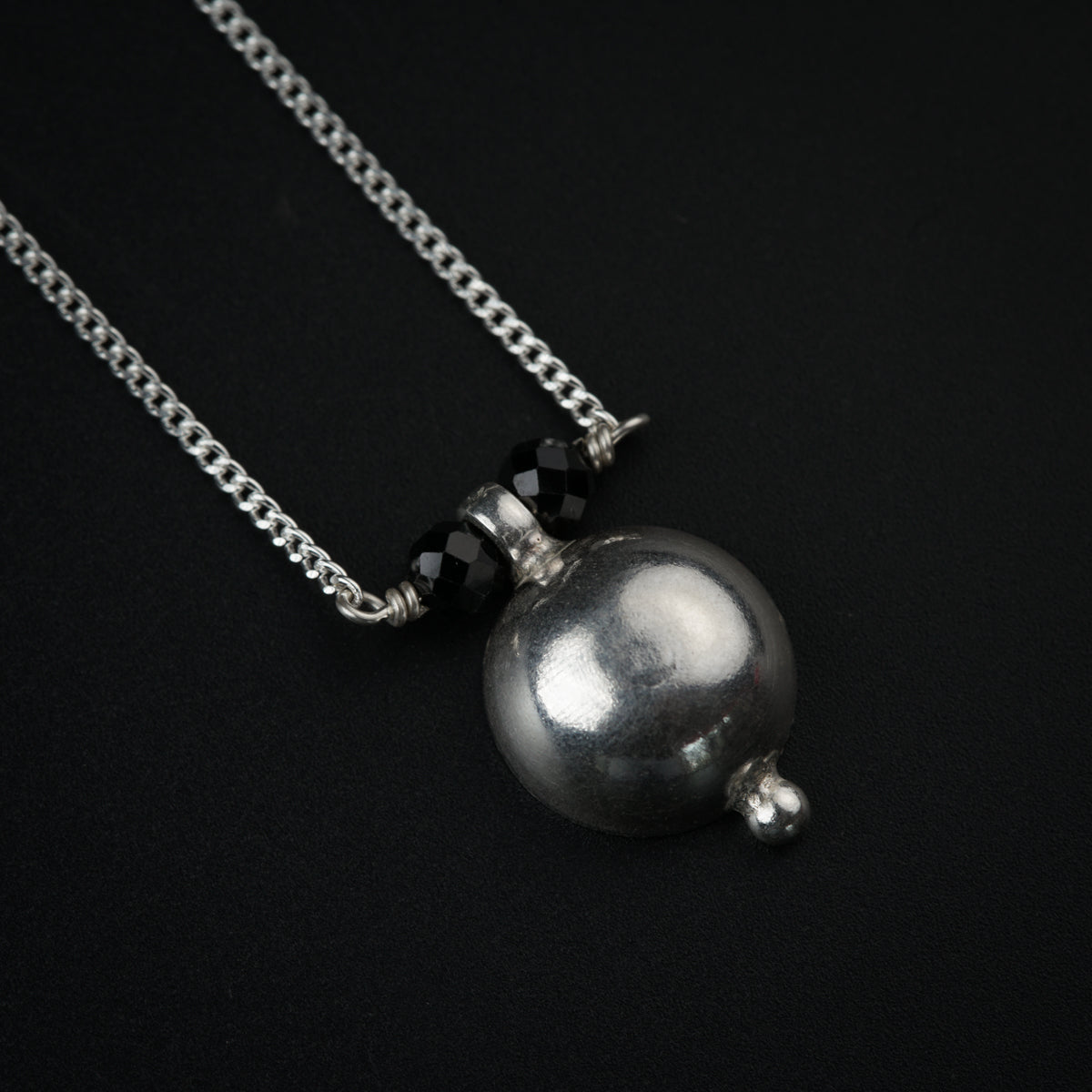 Silver Single Vatee Mangalsutra